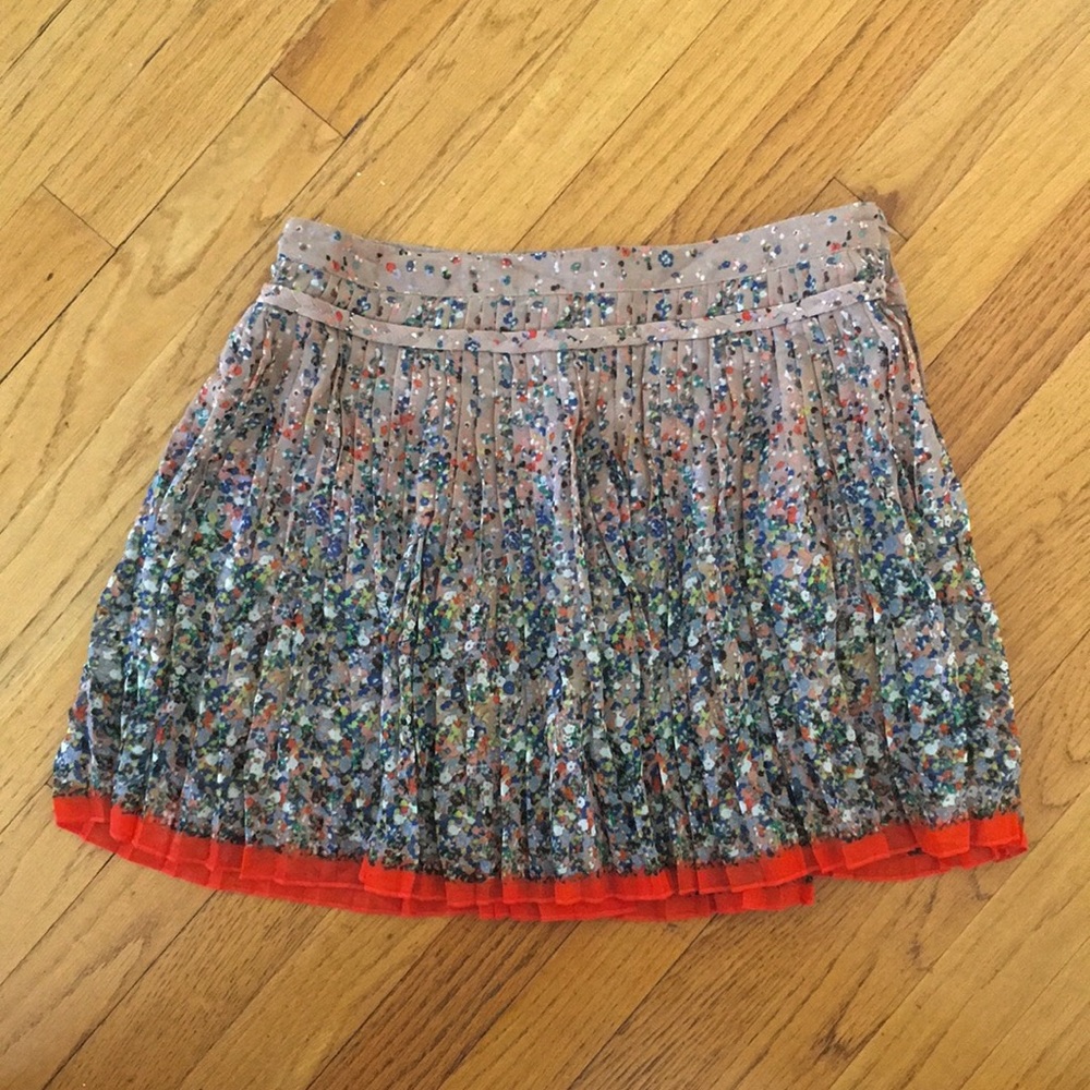 AEO- NWOT floral pleated mini skirt, size 4